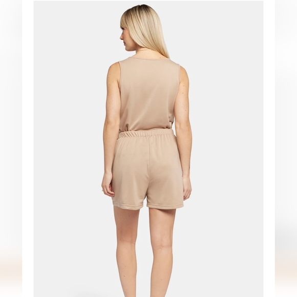 NYDJ nude tan lounge set or PJ set. Shorts + sleeveless top. S/M New - Picture 7 of 7